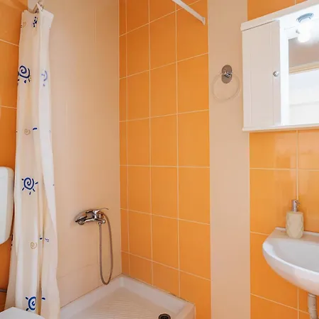 公寓 Modern In The Heart Of With Private Balconies