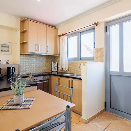 Modern In The Heart Of With Private Balconies شقة فيلياترا