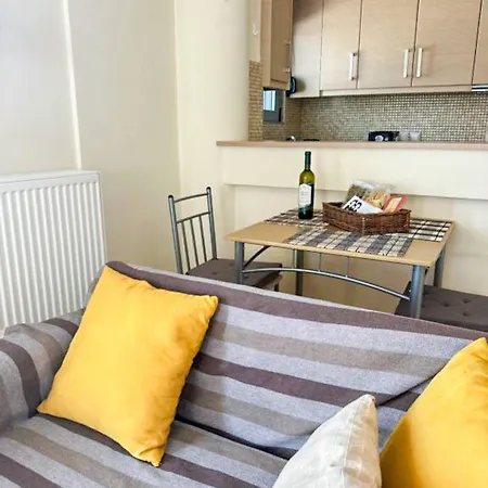 Apartamento Modern In The Heart Of With Private Balconies Filiatra