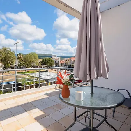 Modern In The Heart Of With Private Balconies *