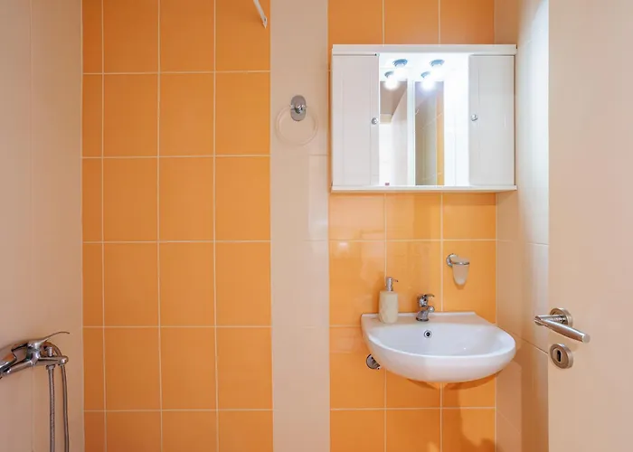 Apartament Modern In The Heart Of With Private Balconies Filiatra