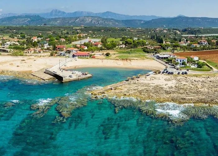 Modern In The Heart Of With Private Balconies شقة