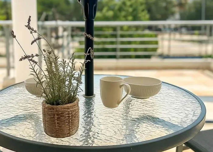 Modern In The Heart Of With Private Balconies Apartament *