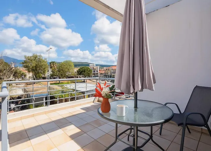 Modern In The Heart Of With Private Balconies *