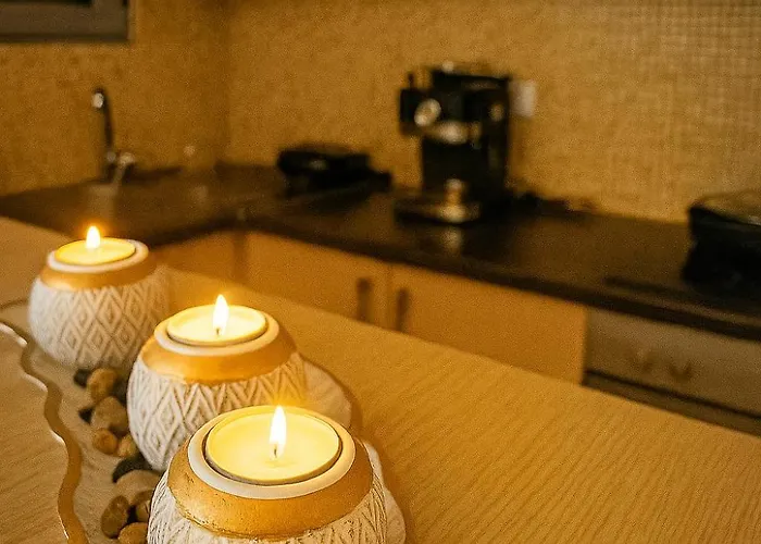 Modern In The Heart Of With Private Balconies * Filiatra